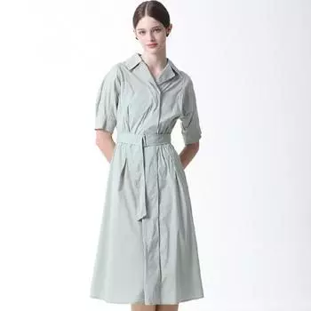 She S Miss Платье с открытым воротником и сборкой по фигуре. Цена 398 000 вон. Mint (MI)/55