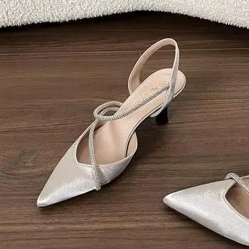 Sheepskin French stunning sandals women s summer new rhinestone bag head rear empty kitten heel thin heel pointed high heel single shoes 34