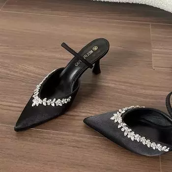 Sheepskin half slippers women s summer high heels rhinestone kitten heel pointed thin heel single shoes French stunning bag head sandals 34