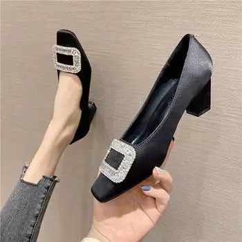 Sheepskin help~ square buckle high heels women s spring 2025 new thick heel rhinestone shallow mouth middle heel square head single shoes 34