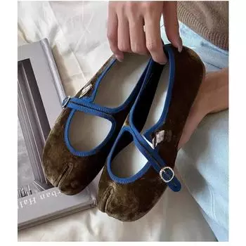 Sheepskin niche suede soft-soled pig s feet split-toed women s shoes shallow mouth one-word buckle Mary Jane shoes women s flat-soled single shoes 35