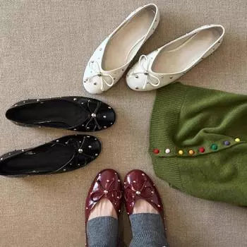 Sheepskin version~ fashionable and simple shallow mouth small single shoes bow rivets leather flat bottom women s shoes one pedal Doudou shoes 35 красный