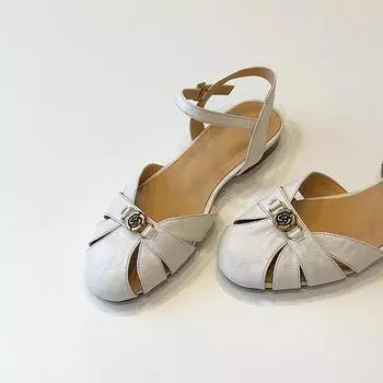 Sheepskin version~ New hollow soft leather one-word sandals women s round head versatile retro camellia shoes 35