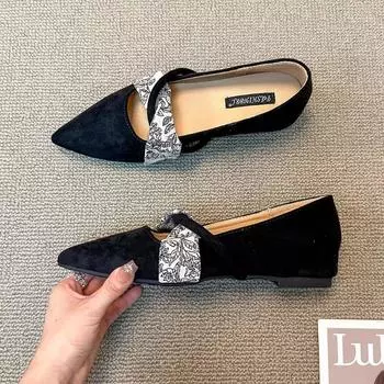 Sheepskin version~ niche retro pointed flat-soled single shoes women s inner height increase versatile fashion Mary Jane shoes 35
