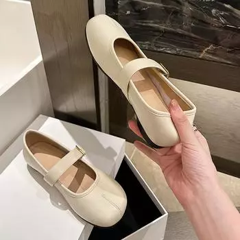 Sheepskin version~ round head Doudou shoes women s 2025 new late evening wind French Mary Jane shoes versatile shallow mouth single shoes 34