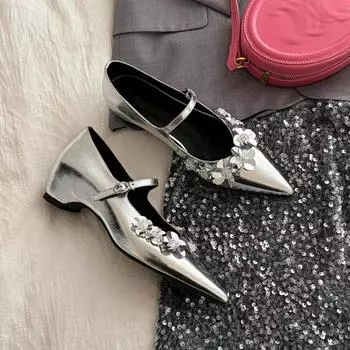 Sheepskin version~ sequined flower inner height increase pointed single shoes temperament leather shallow mouth new Mary Jane shoes 35