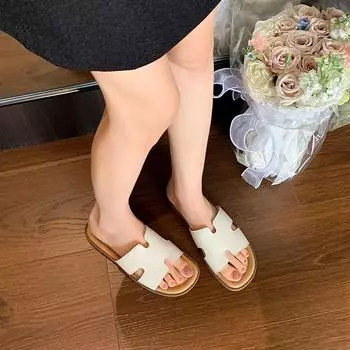 Sheepskin~ Wang Xiaodu Commuter H Drag Flat Bottom One-word Drag Shoes Women s Summer Outdoor Beach Vacation Cool Slippers 35