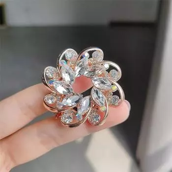 Шелковая брошь-пряжка для шарфа, универсальная пряжка для футболки с узлом на углу, маленькая квадратная пряжка для шарфа, женская булавка