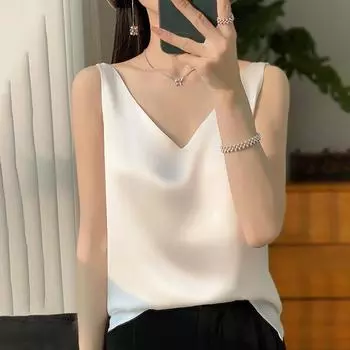 Шелковый атласный женский жилет на два плеча, летняя узкая футболка с V-образным вырезом и коротким внутренним топом. XS шампанского