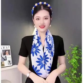 Шелковый шарф с цветочным принтом и бисером