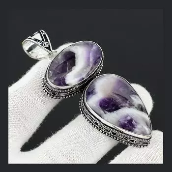 Шеврон Аметист Драгоценный Камень Ручной Работы Стерлингового Серебра 925 Подвеска Двойной Камень Античная Подвеска Натуральный Шеврон Аметист Драгоценный Камень Подвеска Для Подарков 2.95 фиолетовый/белый