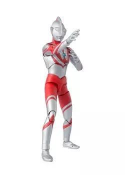 SHFiguarts Ультрамен Софи (версия для перепродажи) подвижная фигурка из окрашенного ПВХ и АБС пластика высотой около 150 мм
