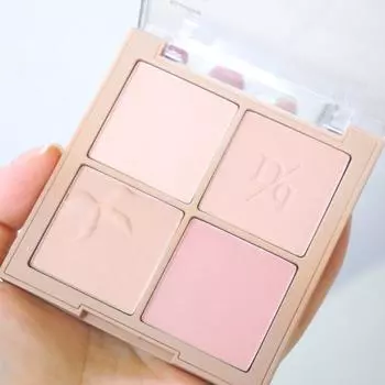 Щечки для смешивания Daisyk Blending Mood 11,2 г, 010 Muted Nuts, 1 шт.