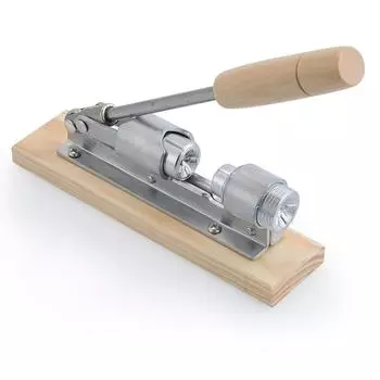 Щелкунчик серебряный