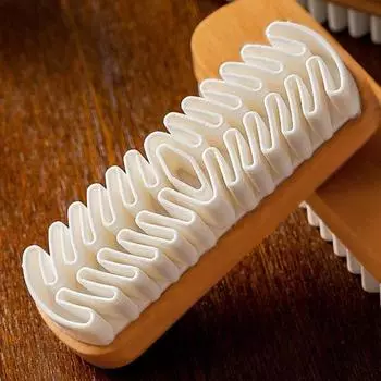 Щетка для обуви из 2 предметов, деревянная основа, мощная чистка, мягкая щетина, эргономичная ручка для обуви