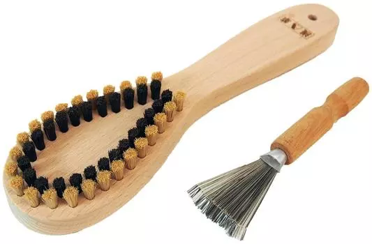 Щетка для удаления катышков Fujipacks Hanbai. Можно также использовать для кондиционирования шерсти.