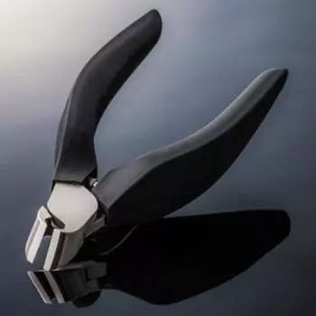 Щипчики для ногтей SUWADA новые мягкие для ног черные 1 шт. (х 1) чёрный