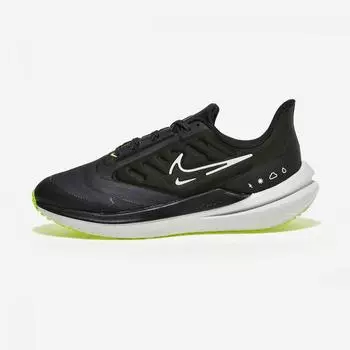 Щит Nike Air Winflo 9 (001)