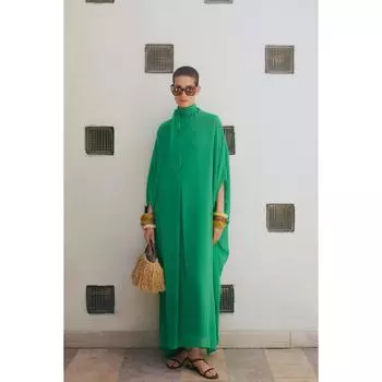 Шифоновое платье с рукавами «летучая мышь»