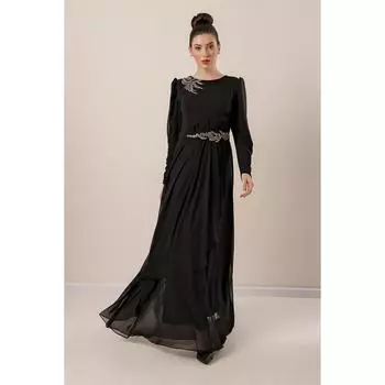 Шифоновое платье с вышивкой камнями