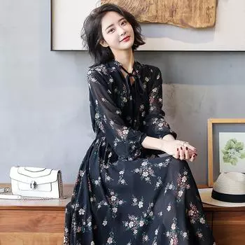 Шифоновое платье, весенне-осенняя одежда, новая женская затяжка на талии, стройнящий темперамент, длинная юбка со складками и длинными рукавами с цветочным принтом. S