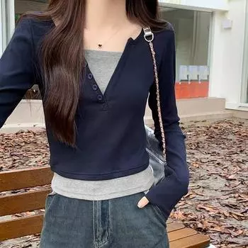 Шикарная контрастная пуговица с имитацией двух частей V-образного выреза с длинными рукавами для женщин на весну и осень, стройнящая горячая девушка, короткая нижняя часть рубашки, верхняя часть S