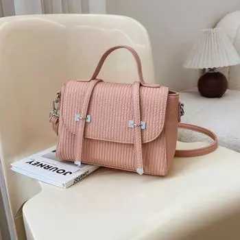 Шикарная женская сумка через плечо в стиле ретро - 2024 г. Модная однотонная маленькая квадратная сумка-мессенджер 22*10*16 чёрный