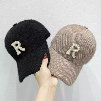 Шикарная зимняя бейсболка со стразами «R» — теплая вязаная шапка для женщин с защитой ушей | Идеально подходит для активного отдыха и повседневной носки Adjustable
