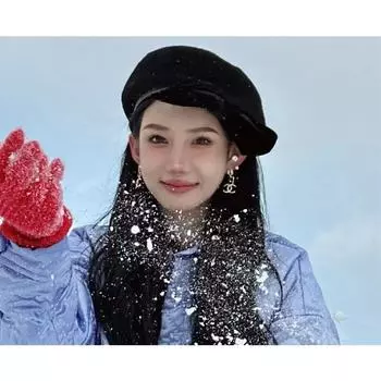 Шикарная зимняя шерстяная шляпа с полями из искусственной кожи и бархатным бантом, дизайнерская женская беретная шляпа, женская шляпа художника для отдыха One Size