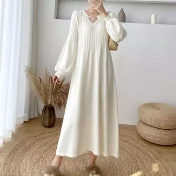 Шикарное однотонное длинное платье-свитер для женщин, осень-зима, новая элегантная свободная одежда больших размеров, плиссированные длинные повседневные трикотажные платья M чёрный