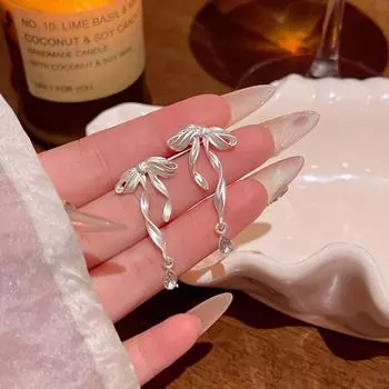 Шикарные белые серьги-кисточки с бантом из ленты для женщин A1913 серебряный