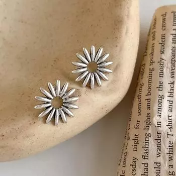 Шикарные серьги-цветы с радиальными вставками, крупные висячие серьги-подвески с цветком для вечеринки серебряный