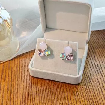 Шикарные желейно-розовые кубические серьги с красивым розовым геометрическим дизайном для женщин розовый