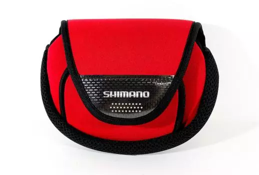 Shimano PC-031L, размер S, чехол для спиннинговой катушки, размер 2000-2500, красный 785831 N/A красный