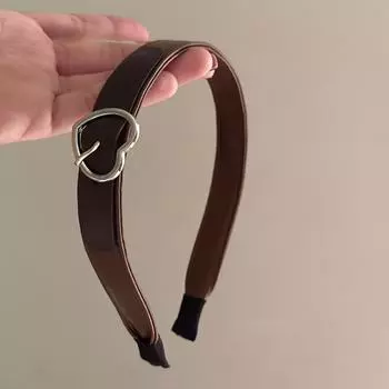 Широкая повязка на голову из сплава искусственной кожи с пряжкой в форме сердца для женщин и девочек, широкая повязка на голову в стиле ретро, простые аксессуары для волос