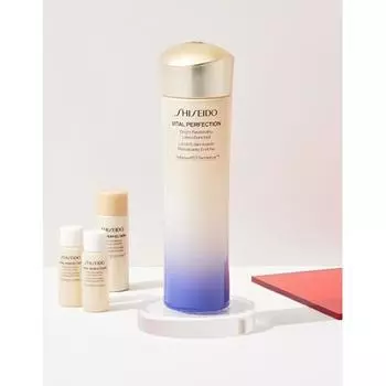 Shiseido Vital Perfection Bright восстанавливающий лосьон обогащенный 150 мл набор