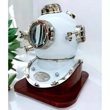 Шлем для подводного плавания l Шлем для подводного плавания ВМС США Mark V l Шлем для глубоководного подводного плавания с деревянной подставкой