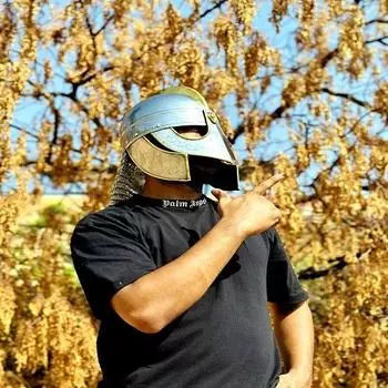 Шлем викинга Шлем средневекового рыцаря Шлем викинга Косплей-акценты Кольчужный шлем