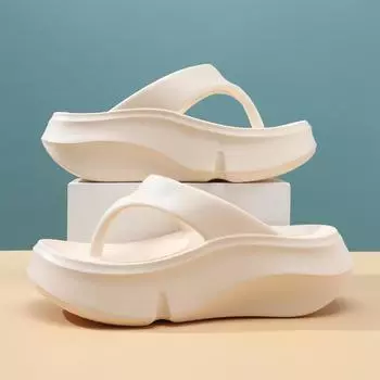 Шлепанцы женские носят универсальную модную танкетку на толстой подошве на высоком каблуке, щипающие ногу, пляжные, нескользящие, крутые шлепанцы летом 35-36 белый