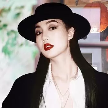 Шляпа с плоскими полями для пары родителей и детей, мужская и женская ретро-шляпа в стиле британского джаза, шляпа с плоским верхом и большими полями, женская солнцезащитная шляпа в стиле хип-хоп M56-58cm небесно-голубой