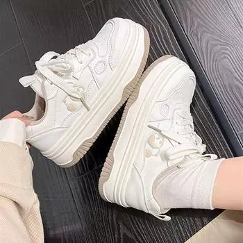 Обувь Повседневная обувь Женская Весенняя панда Универсальная спортивная повседневная обувь Маленькие белые туфли на платформе Подошва Легкая обувь для увеличения роста Женские туфли для досок 35 чёрный