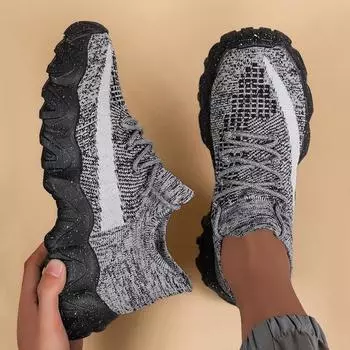 Shoes Men s breathable and non-smelly feet Sneakers Men s fashion socks Shoes Flying woven casual shoes 39