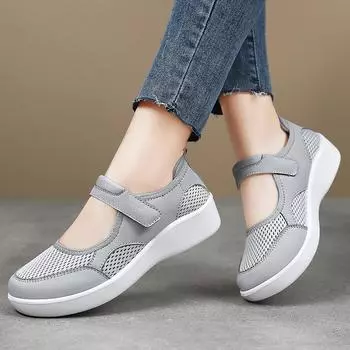 Shoes women s shoes spring new soft sole not tired feet mother shoes Velcro middle-aged and elderly casual elderly shoes 36