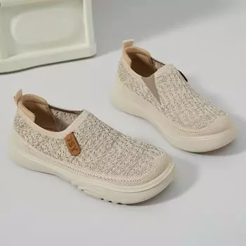 Shoes women s versatile summer new fly-woven breathable non-smelly feet casual shoes soft-soled sports shoes mesh breathable women s shoes 36