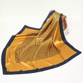 Шёлковый платок с принтом 90 см