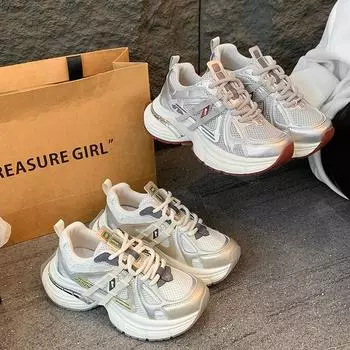 Showing feet little dad shoes women s 2025 new spring versatile thick-soled heightening shoes lightweight casual sports women s shoes 35
