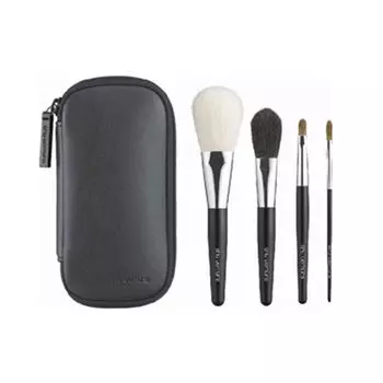 shu uemura portable brush set