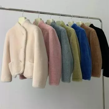 Шуба из овечьей шерсти женская меховая ягненок меховая интегрированная 23 легкая новая куртка осень и зима S 80-50kg