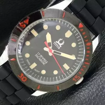 ШВЕЙЦАРСКИЕ 40 ММ МУЖСКИЕ ЧАСЫ TITUS ВОССТАНОВЛЕННЫЕ С ПОВОРОТНЫМ БЕЗЕЛЕМ И ЧЕРНЫМ ЦИФЕРБЛАТОМ a430708-2 R104-a430708