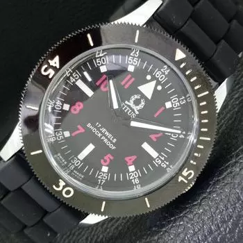 ШВЕЙЦАРСКИЕ 40-ММ ПОВОРОТНЫЙ БЕЗЕЛЬ TITUS МУЖСКИЕ ВОССТАНОВЛЕННЫЕ ЧЕРНЫЕ ЦИФЕРБЛАТНЫЕ ЧАСЫ 430517-2 R103-a430517